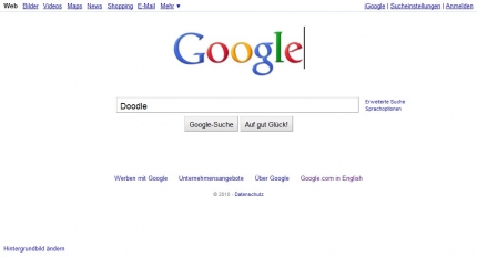 Sechs Buchstaben im Google Suchschlitz, das Google Logo Doodle ist komplett